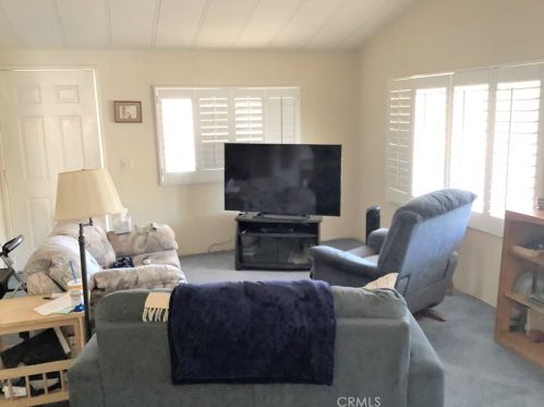 1400 Medallion St, Redlands CA  92374-2665 exterior