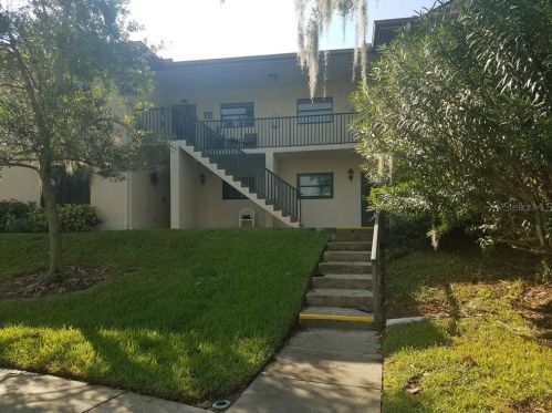 1605 Seascape Cir, Tarpon Springs, FL 34689-2953