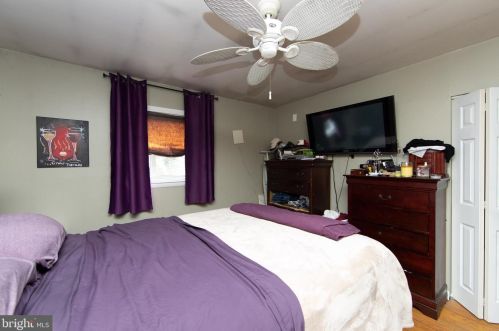 34 Broad St, Berlin Boro NJ  08009-1436 exterior