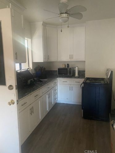 1008 Webster St, Redlands, CA 92374-3159