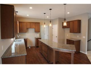 749 Bohlken Dr, Hastings, MN 55033-3824