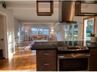 1311 Catalpa Ln, Orlando, FL 32806-1748