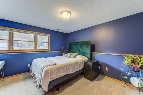 1116 Grandview Dr, Hudson WI  54016-1472 exterior