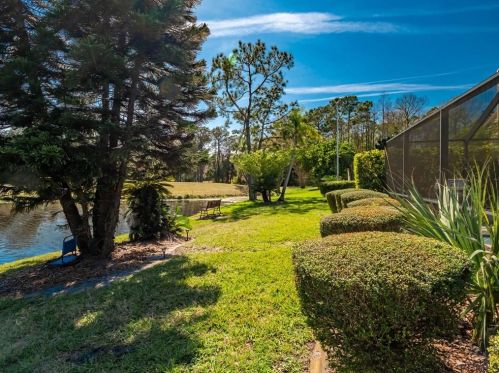 305 Mallard Ln, Daytona Beach FL 32119-8719 exterior