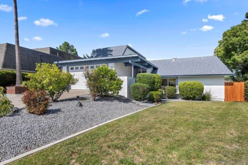 6468 Farley Dr, San Diego, CA 92122-3027
