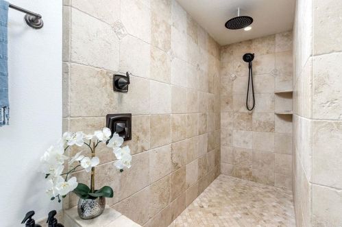 5955 Rio Valle Dr, Bonsall CA  92003-3504 exterior