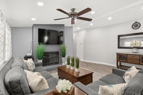 1051 Site Dr, Brea, CA 92821-2148