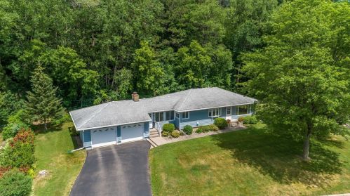 718 Mary Lynn Dr, Martell, WI 54767