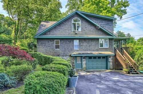 42 Lake Dr, Whaley Lake NY  12531-5251 exterior
