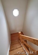 8 Sandburg Ct, Middletown NY  10941-1813 exterior