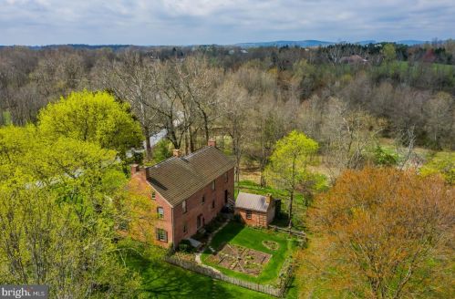 440 Franklin Church Rd, Siddonsburg PA  17019-9766 exterior