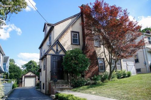 15 Archer Ave, White Plains, NY 10603-3301