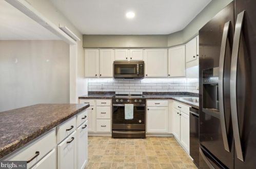 54 Orch Ct, Limerick PA  19468-2913 exterior