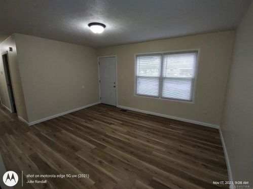 880 Richard Dr, Xenia OH  45385-2529 exterior