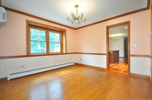 156 Carriage Way, Windsor CT 06095-2008 exterior