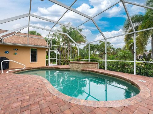 593 Rotonda Cir, Placida FL  33947-2022 exterior