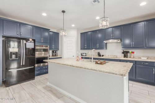14222 Faye Way, Sun City, AZ 85387-9735