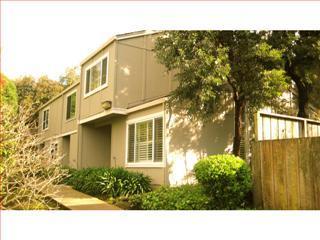 1316 Rosita Rd, Pacifica, CA 94044-4336