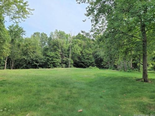 257 Scantic Rd, East Windsor, CT 06088-9755
