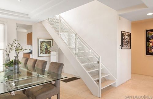 3328 Crown Pt Dr, San Diego CA 92109-6711 exterior