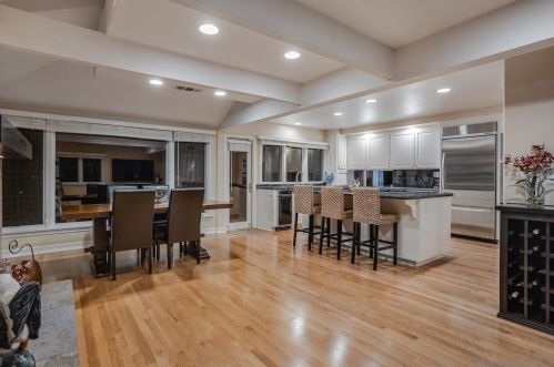 3637 Dove Holw Rd, Encinitas CA 92024-7248 exterior