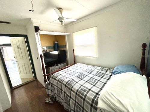 4734 Pilgrim Ln, Lakeland FL  33810-3627 exterior