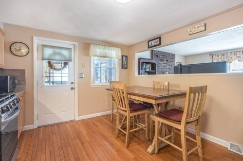 176 Andover Rd, Billerica MA 01821-1953 exterior