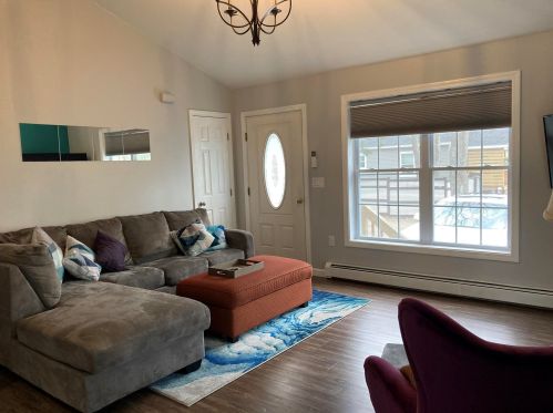 26 Ash St, Northwood NH  03261-3933 exterior