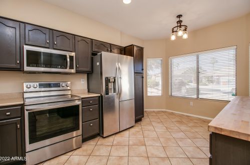 15223 Pasadena Dr, Sun City AZ 85374-8540 exterior