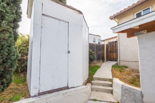 1210 4th St, National City CA  91950-2569 exterior