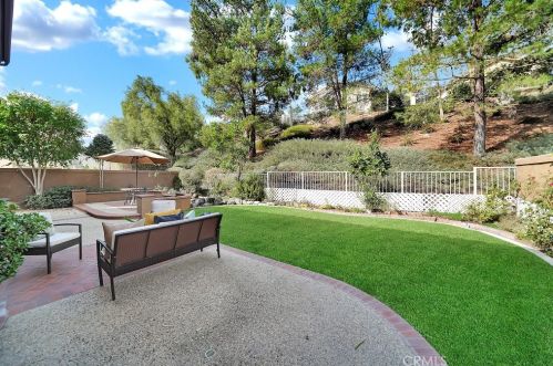 21 Verona Ln, El Toro CA  92610-1912 exterior