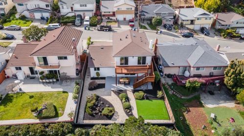 16624 Selby Dr, San Leandro CA  94578-1236 exterior