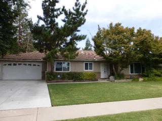 6709 Teilman Ave, Fresno, CA 93711-1445