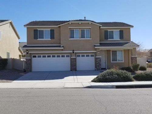 16529 Ukiah St, Victorville, CA 92394-1422