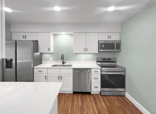 4831 Huron Dr, Pensacola FL  32507-8740 exterior