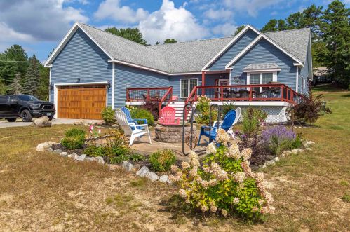 1024 Ossipee Lake Rd, Freedom, NH 03836-4219