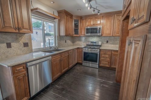 27729 Caraway Ln, Santa Clarita, CA 91350-1716