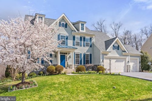 15 Lackawanna Ln, Falling Waters WV  25419-9402 exterior