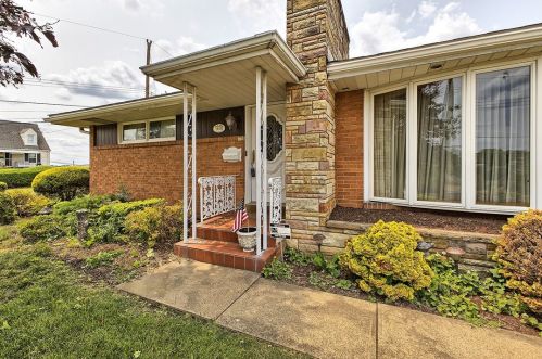 1976 Anna Ave, Pittsburgh, PA 15122-3604