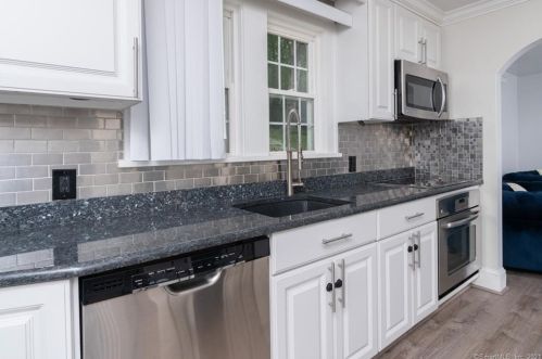 87 Briar Cliff Ave, Waterbury CT  06708-2901 exterior