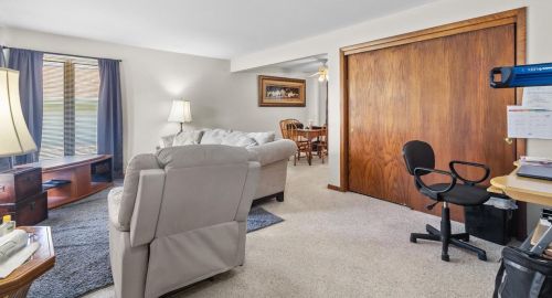 1567 Maloa St, Menasha WI  54952-1219 exterior