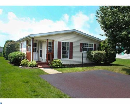 13 Longwood Ct, Harleysville, PA 19438-2955