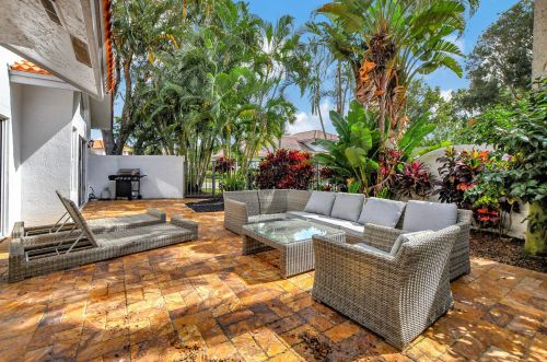 2112 53rd St, Boca Raton FL 33496-3477 exterior