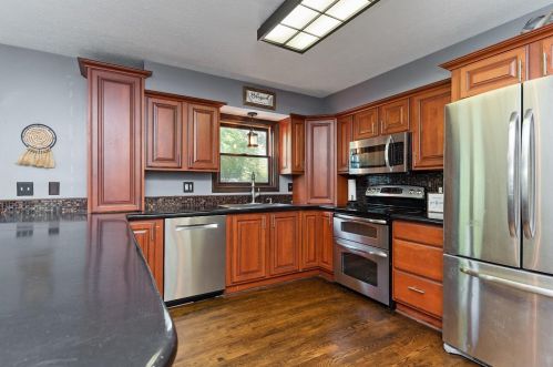 1755 Stuttgart Dr, Saint Martin OH  45118-8435 exterior