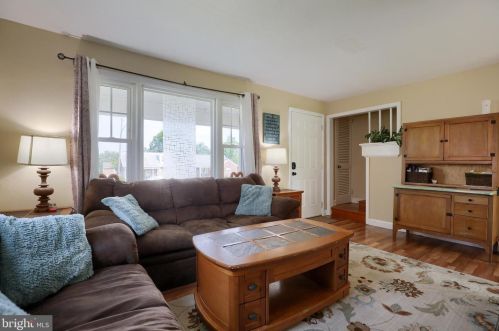 45 7th St, Mount Wolf PA  17347 exterior