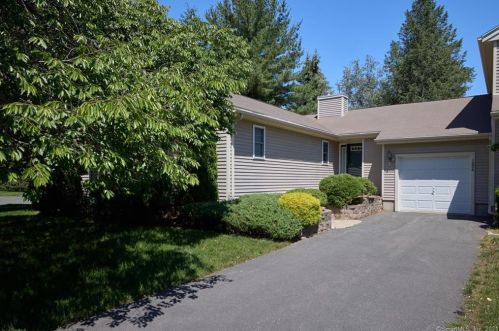 1006 Meadowview Dr, East Windsor, CT 06088-9109
