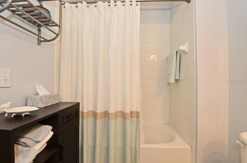 1021 Nash Dr, Kissimmee FL 34747-4310 exterior