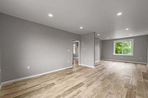 422 Greenwood Ave, Pittsburgh, PA 15209-1411