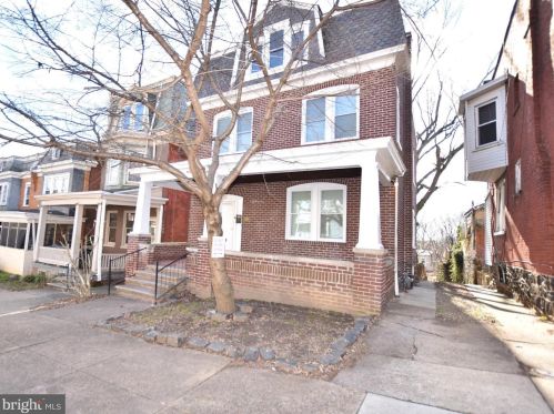 1334 6th St, Wilmington, DE 19805-3216