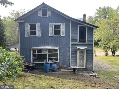 42 Bricky Rd, Primrose, PA 17901-8526